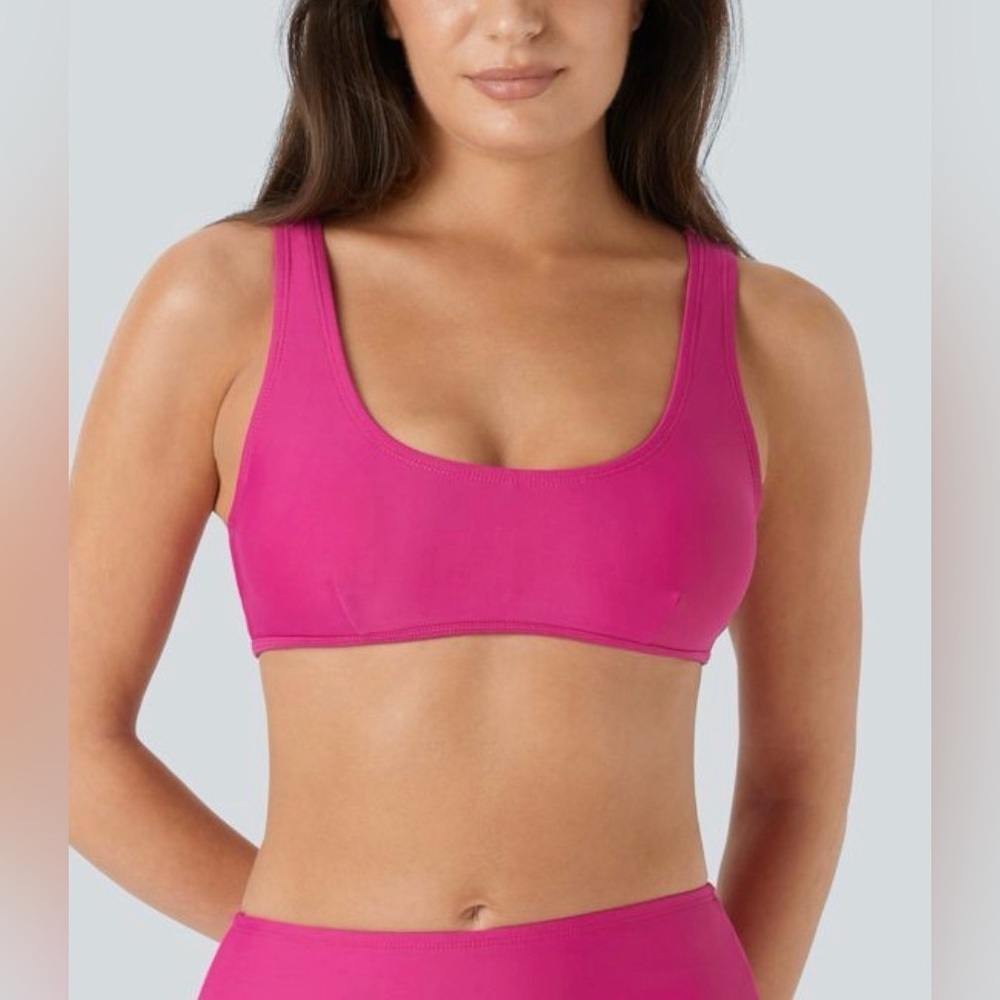 Halara Solid U Neck Bikini Swimsuit Top Size Small Pink